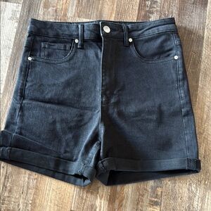 RISEN Classic Black Denim Women's Shorts size M ***never worn***
